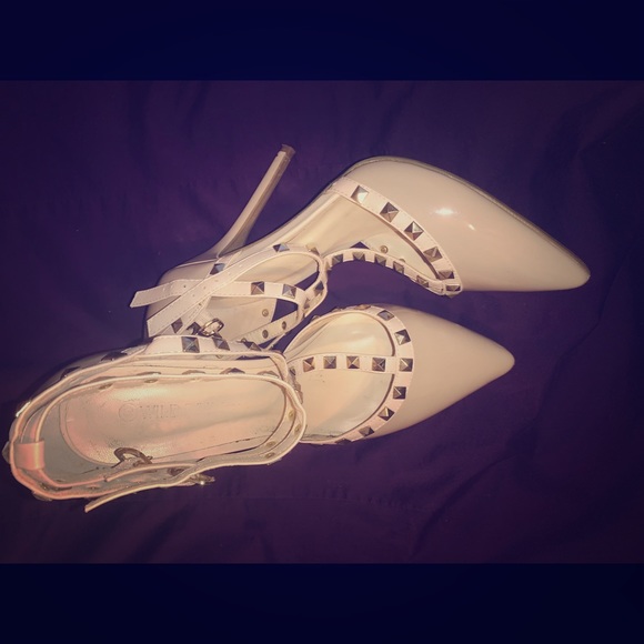 Shoes - Beautiful high heels 👠